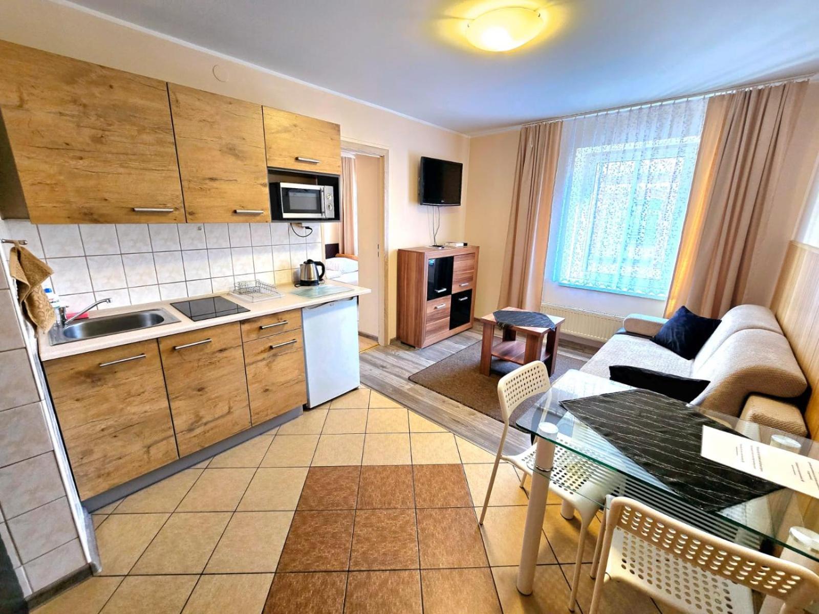 Aparthouse Apartamenty Centrum - In The City Center Near The Train Station Katowice Quarto foto